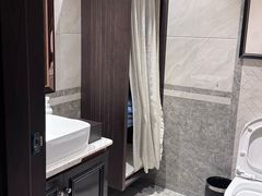 -和子足浴SPA会馆(东方之门店)