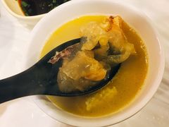 -鲜入围煮花胶鸡海鲜火锅