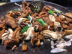 台山生蚝猪手锅-五邑人家(江门店)