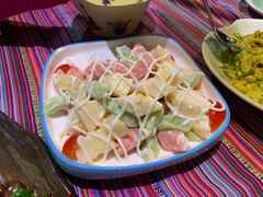 -香巴拉云南餐厅(华莱坞店)