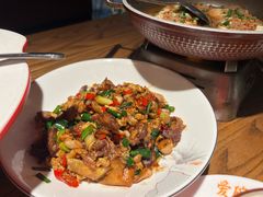 -爱碗亭·鲜炒湖南菜(壹城中心店)