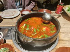 -贵厨酸汤牛肉(花果园国际中心店)