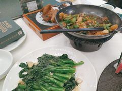 -五谷芳乳鸽王(海景店)