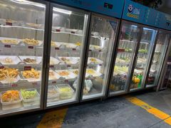 面包甜点陈列柜-烫麻小郡肝串串火锅(首创奥特莱斯店)