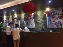 -盘子女人坊生日照·摄影馆(华强店)