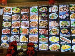 -人民公社铁锅炖·东北菜(卫国道店)