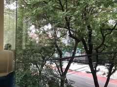 -京尊烤鸭店JINGZUN(春秀路店)