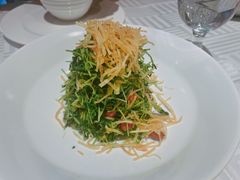 巧拌豆苗-四季民福烤鸭店(王府井灯市口店)