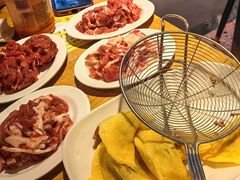 -牛满溢·自助潮汕鲜牛肉火锅(龙汇路店)