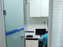 -宠颐生中康贝怡动物医院