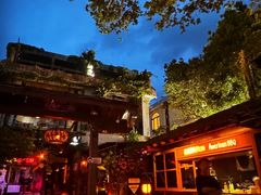 -城墙外BAR