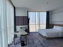 -大连星海皇冠假日酒店