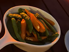 配菜蒸蜜豆西兰花小胡萝卜-海角轩·三亚文华东方酒店