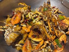 -七欣天香辣蟹火锅(上海银亿滨江店)