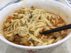 -晋合湘山西刀削面(中冀斯巴鲁大厦店)