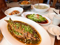 -梅利汴京烤鸭•开封豫菜地标店(东大街店)