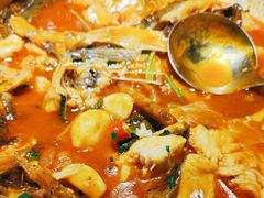 -魏铭鱼头捞饭(晋阳路店)