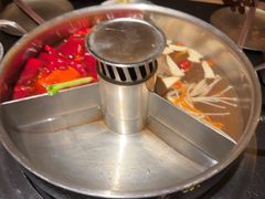 -晓宇重庆火锅(西安荟聚店)