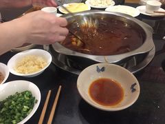 火锅兔-冯记香辣兔火锅(茶店子总店)