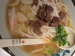 -鑫花溪牛肉米粉(凤凰街创始总店)