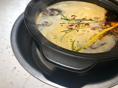 -钢管厂五区小郡肝串串香(奥克斯广场锦城万达店)
