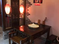-欧阳小姐在成都(爱琴海店)