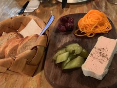 鹅肝-羽深肉铺 Steak & Wine