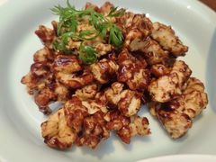 酱爆桃仁鸡丁-壹零捌道·北京烤鸭(车公庄店)