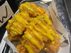 -W COLLECTIVE  DESSERT SHOP