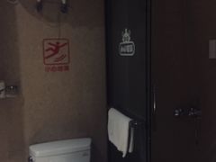 -醉江景酒店式公寓(桐庐利时广场店)