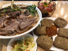 -贵凤凰贵州米粉(五道口店)