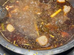 -肖肖酸萝卜鱼火锅(总店)