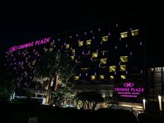 -广州花都皇冠假日酒店