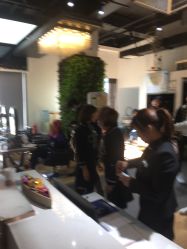 -FRIDAY星期五专业美发沙龙