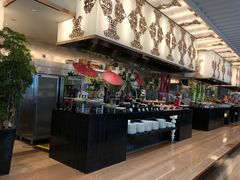 -圣丰索菲特·2 On 988 Café 自助餐厅