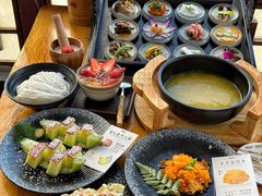 -桥香园过桥米线(国贸店)