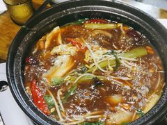 -老鼎万春卤菜(五代传承创始老店)