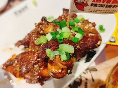 爆辣猪蹄-木屋烧烤(万德庄店)