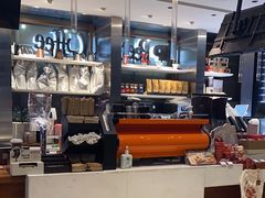 -Peet's 皮爷咖啡(陆家嘴中心店)