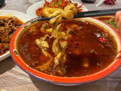香辣盆盆牛蛙-李叔叔虾蟹大排档(青羊店)