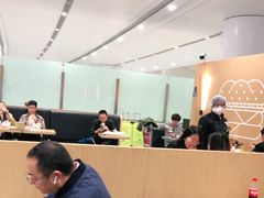 大堂-麦当劳(北京大兴机场二层国内到达(安检外)店)