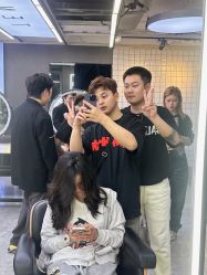 -藤野造型烫发染发