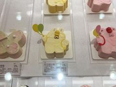 -好利来(上海长宁龙之梦店)
