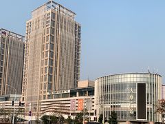 -大摩华尔街生活广场