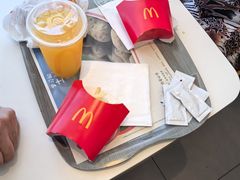 -麦当劳(健德桥得来速店)