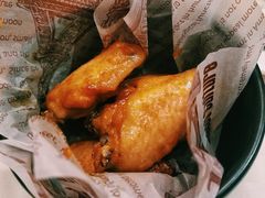 蜜汁鸡翅-西堤厚牛排(新世界店)