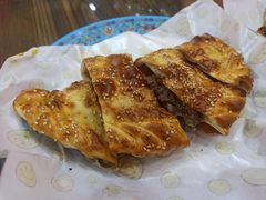 -艾力江和田馕坑烤肉店