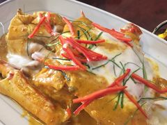 -Dang restaurant (patong phuket)