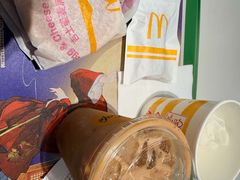 -麦当劳(上海虹桥站30B检票口楼上)