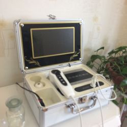 -成都苗方清颜专业祛痘